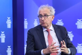 Φόρουμ των Δελφών: «Η προσφορά πετρελαίου και φυσικού αερίου δεν θα ομαλοποιηθεί γρήγορα»