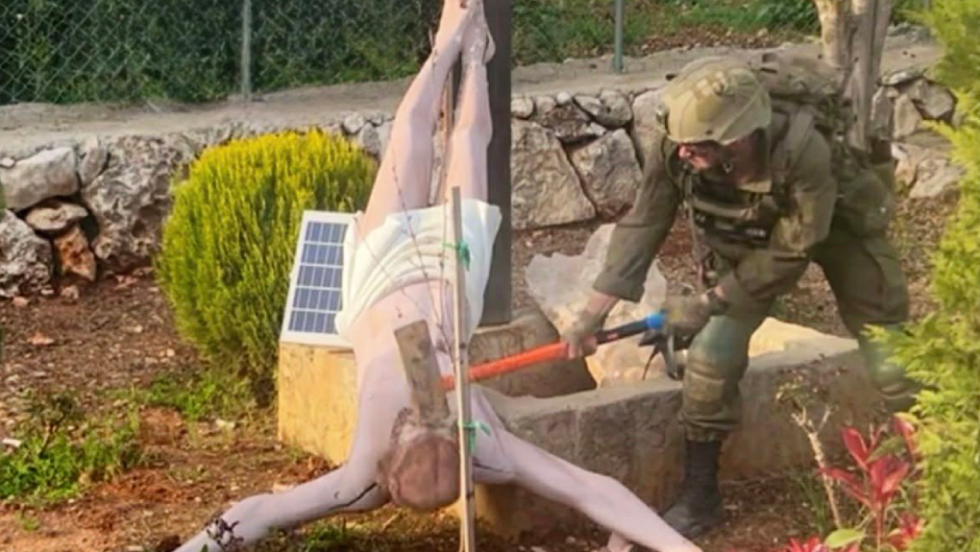 Ποινή φυλάκισης ενός μήνα στους Ισραηλινούς στρατιώτες που βεβήλωσαν άγαλμα του Χριστού στον Λίβανο