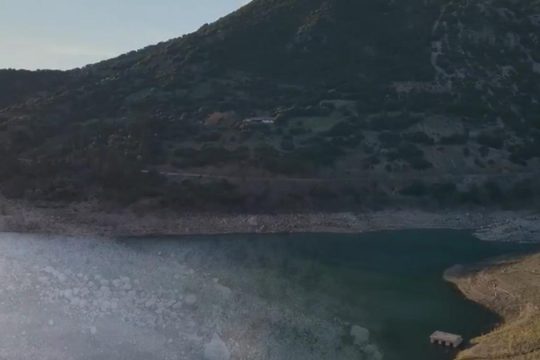 Τριπλασιάστηκαν τα αποθέματα νερού στον Μόρνο - Βυθίστηκε ξανά το χωριό «φάντασμα» Κάλλιο
