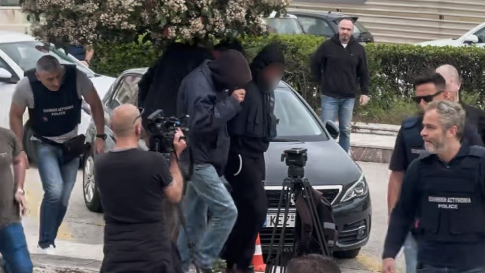 Θάνατος 19χρονης στο Αργοστόλι: Ένας 66χρονος από την Πρέβεζα και άλλα άτομα στο μικροσκόπιο