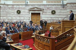 «Ανόητη η πρόταση» Μητσοτάκη για ασυμβίβαστο βουλευτή – υπουργού: Βαριές κουβέντες στην ΚΟ της ΝΔ