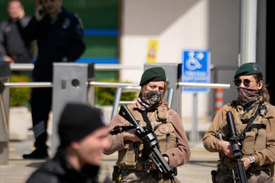 Κωνσταντινούπολη: Στους 11 οι συλληφθέντες για την επίθεση στο ισραηλινό προξενείο