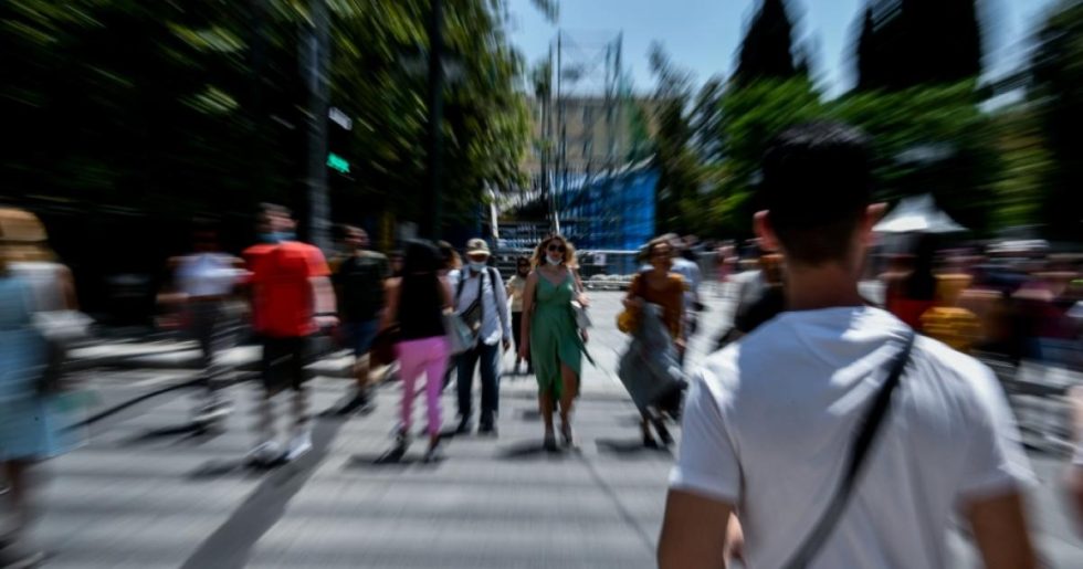 Ανοιχτά σήμερα καταστήματα και σούπερ μάρκετ - Ποιες ώρες θα λειτουργήσουν