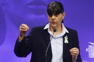 Ο Τσουκαλάς τρολάρει Γεωργιάδη - Βούλτεψη: «Μόνο που δεν μας είπαν ότι η Κοβέσι είναι ο δράκουλας των Καρπαθίων»