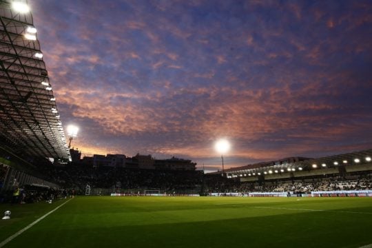 Super League: Το ιστορικό τελευταίο ντέρμπι αιωνίων στη Λεωφόρο