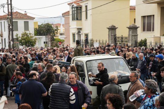 Κινητοποιήσεων συνέχεια στη Λέσβο: Τι ζητούν οι τυροκόμοι για επαναλειτουργία των επιχειρήσεων