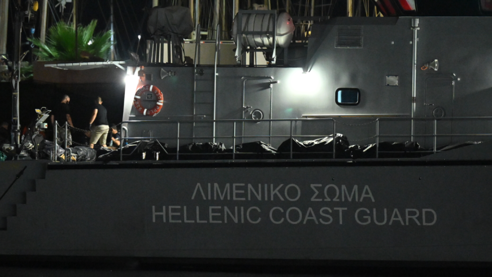 Αιχμές από τον Συνήγορο του Πολίτη για το ναυάγιο στην Πύλο: Ακόμα δεν έχουν κινηθεί πειθαρχικές διαδικασίες στο Λιμενικό