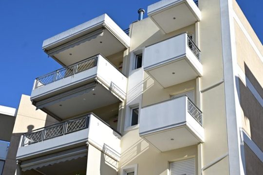 Μαρούσι: Συνελήφθη ο Ρώσος σύζυγος της 27χρονης Ουκρανής - Πώς έπεσε δύο φορές από τον 4ο όροφο