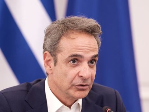 «Μασάζ» για τα... τεντωμένα νεύρα από τον πρωθυπουργό