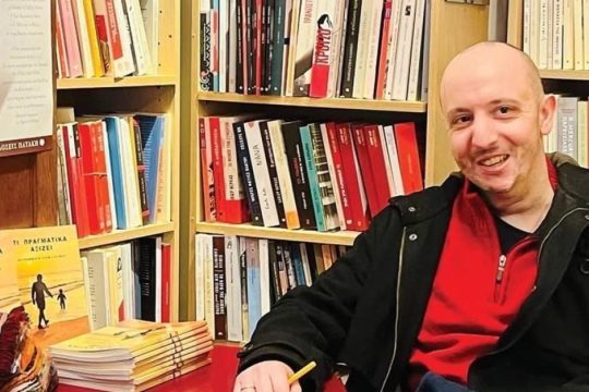 Γιάννης Μπρούζος: Πέθανε ο συγγραφέας του βιβλίου «24 γράμματα στον γιο μου»