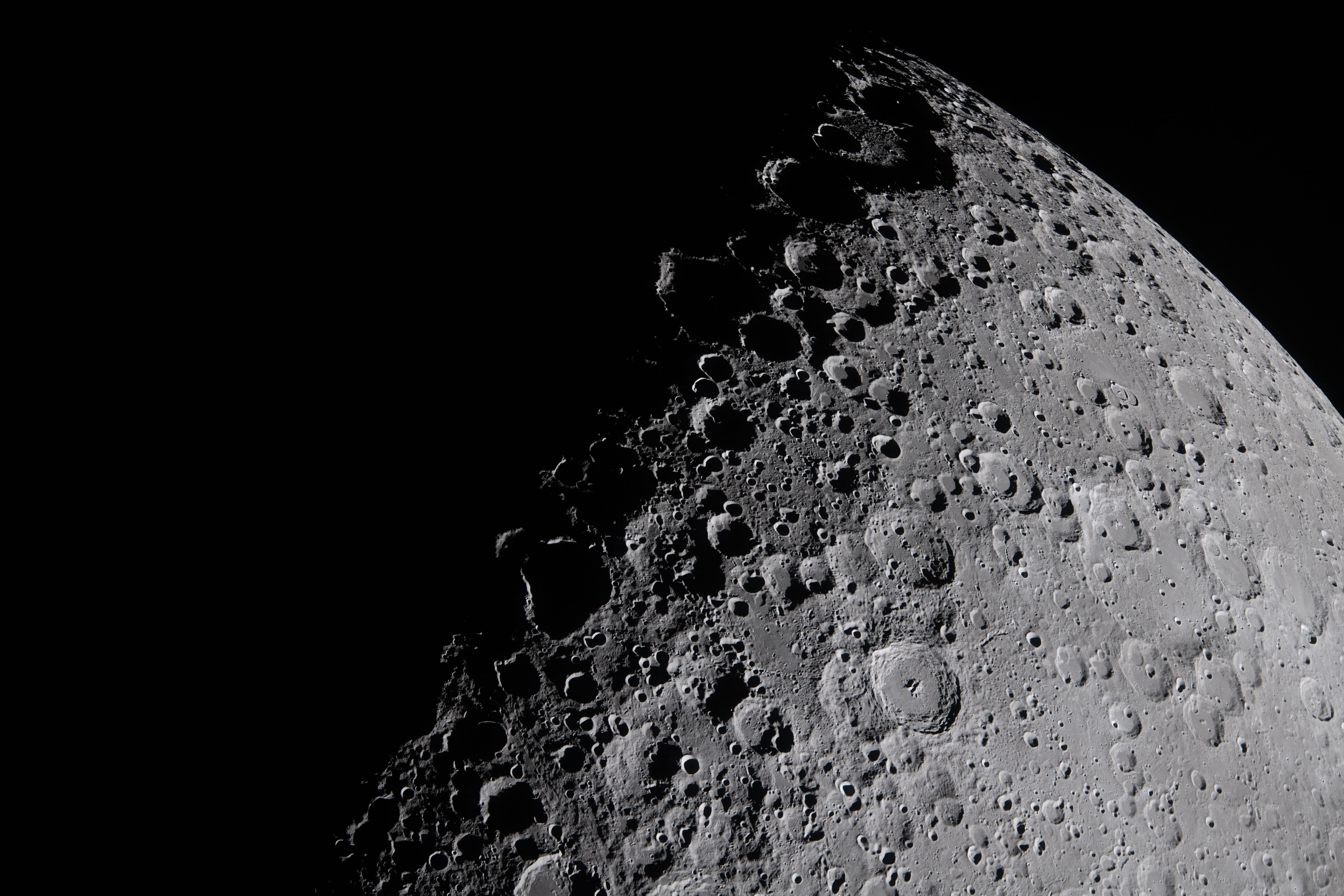 Artemis II: Συγκλονιστικές φωτογραφίες της NASA από το ιστορικό ταξίδι στο διάστημα