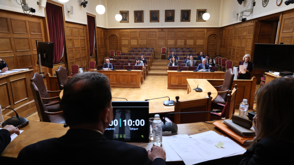 ΟΠΕΚΕΠΕ: Αθανασίου και Χατζηβασιλείου «απολογούνται» στην επιτροπή - «Δεν υπάρχει αδίκημα»