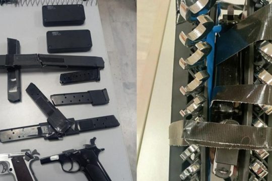 Σύλληψη 68χρονου στα Χανιά: Έφτασε στο αεροδρόμιο με όπλα και σφαίρες στις βαλίτσες του