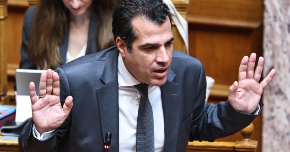ΟΠΕΚΕΠΕ: Ο Πλεύρης θεωρεί «γελοίες» και «ήσσονος σημασίας» μερικές υποθέσεις