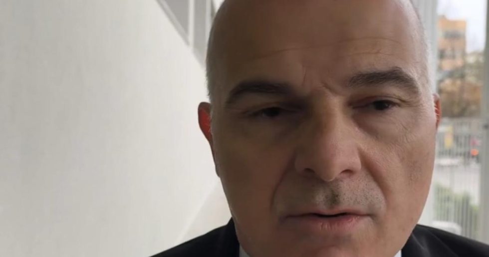 Ψαρόπουλος για τη δίκη των βίντεο στα Τέμπη: Από τον τρόπο της Κωνσταντοπούλου ωφελήθηκαν οι κατηγορούμενοι