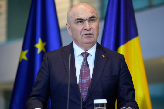 Ρουμανία: Οι Σοσιαλδημοκράτες συμμαχούν με την Ακροδεξιά για να διώξουν την κυβέρνηση