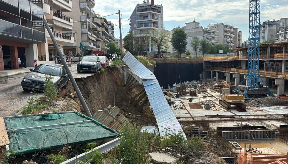 Υποχώρησε το υπέδαφος στη Θεσσαλονίκη λόγω εργασιών | parallaximag.gr