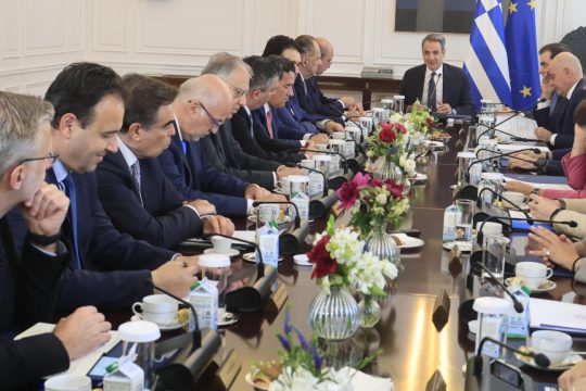 Τέμπη: Με τη βούλα του υπουργικού το Δημόσιο παραιτείται από ένδικα μέσα για αποζημιώσεις