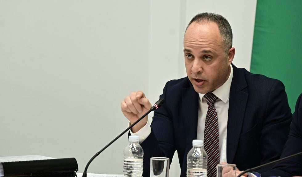 Υποκλοπές: Η ανάρτηση Κεσσέ για την ΕΔΕ στο ΥΠΕΞ που προκάλεσε παρεμβάσεις από την αντιπολίτευση