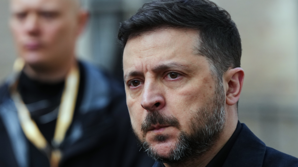 Ευρωπαϊκό πακέτο κυρώσεων κατά της Ρωσίας: Τι μπλόκαρε η Ελλάδα, η αναφορά στη «μαύρη λίστα» του Κιέβου