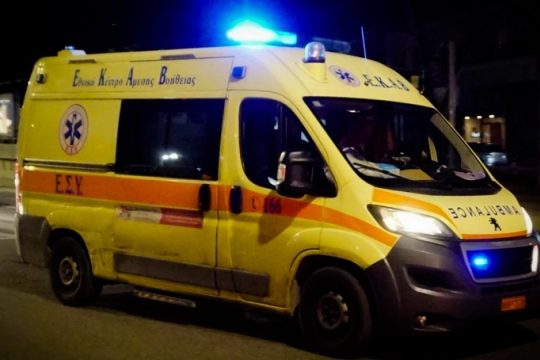 Μεθυσμένος οδηγός παρέσυρε και τραυμάτισε 14χρονη στην Καλλιθέα
