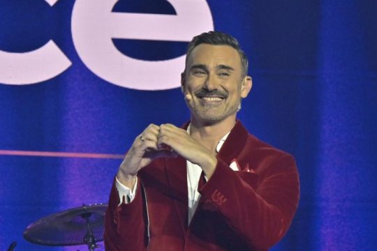 Γιώργος Καπουτζίδης: «Ο σύντροφός μου είναι ο πιο ωραίος Έλληνας άντρας»