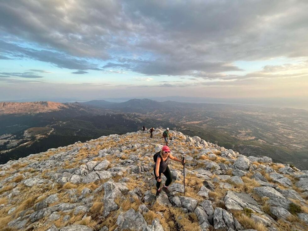 Ορειβασία και αναρρίχηση στη «μικρογραφία» της Ελλάδας [εικόνες]