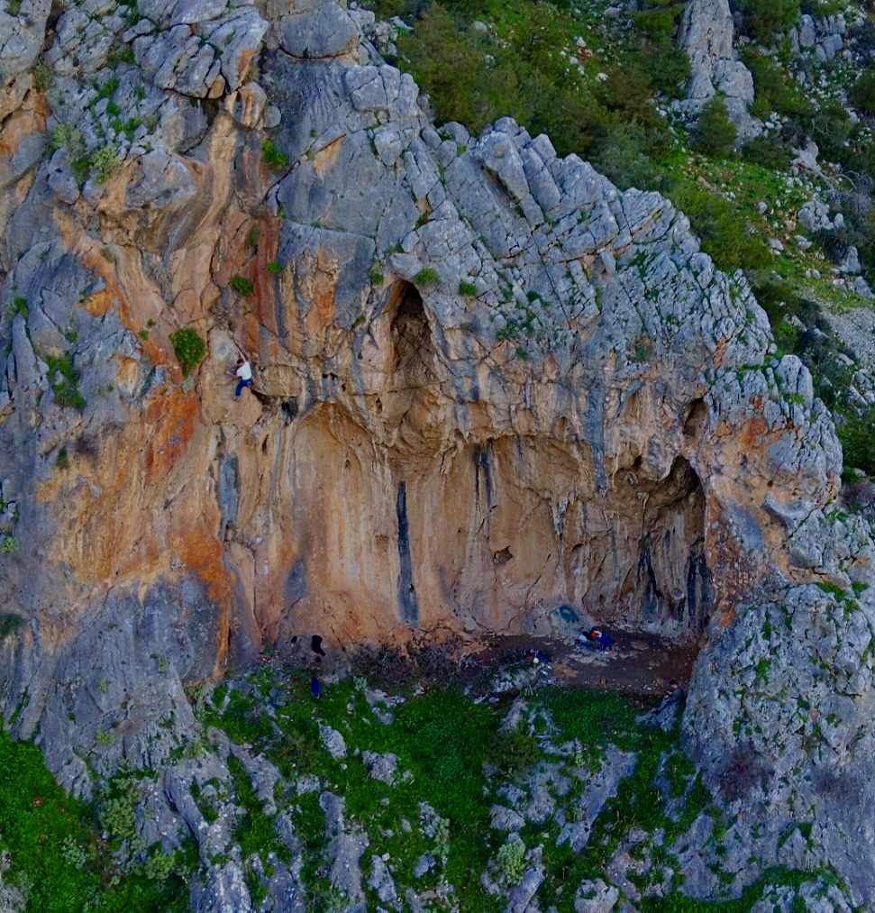 Ορειβασία και αναρρίχηση στη «μικρογραφία» της Ελλάδας [εικόνες]