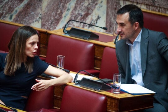 Νέα Αριστερά: Αποχωρούν σήμερα το πρωί 7 βουλευτές – Επιστολή σε Σακελλαρίδη από 150 στελέχη