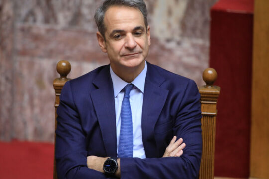 H αλαζονεία του πρωθυπουργού θα προκαλέσει το τέλος της κυριαρχίας της ΝΔ