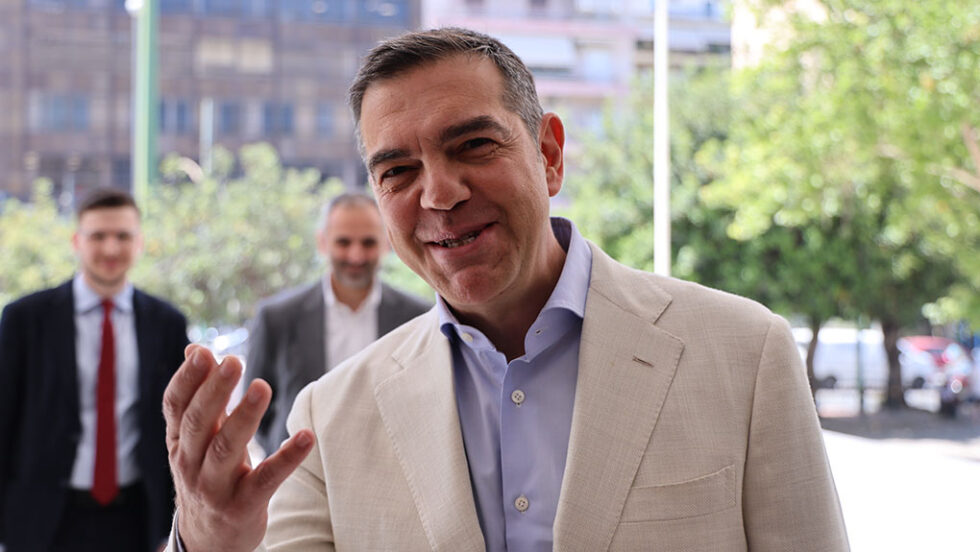 Το βρέφος της ΕΛΑΣ και οι επίδοξοι στραγγαλιστές του