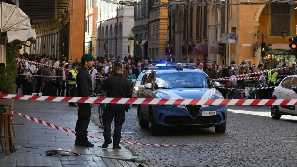 modena-nekroi-autokinito