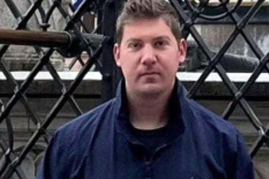 Ο 33χρονος Αλέξης Τσικόπουλος