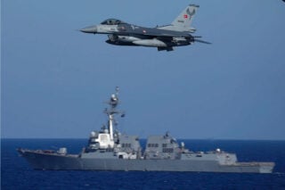 Θάλασσα και γλώσσα τετελεσμένων
