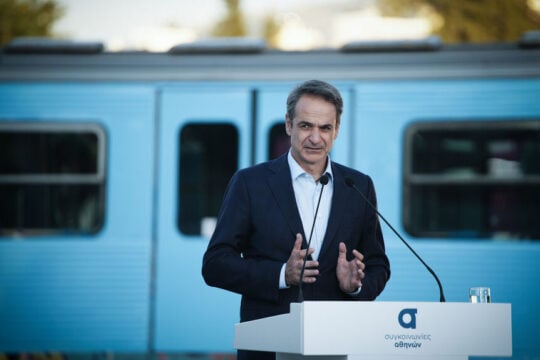 Κάθε νέο κόμμα και… καημός για τον Μητσοτάκη: Τσίπρας, Καρυστιανού και το φόβητρο Σαμαρά