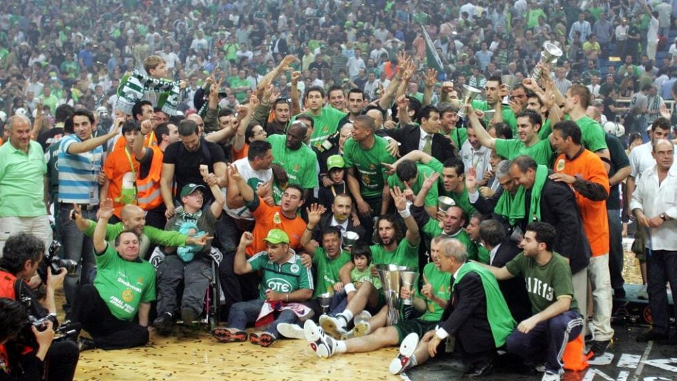 Στο κατάμεστο ΟΑΚΑ, ο Παναθηναϊκός σήκωσε την Ευρωλίγκα του 2007 | ΙΝΤΙΜΕ