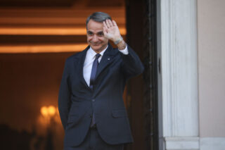 Σενάρια πρόωρων εκλογών μετά τη συνάντηση Μητσοτάκη – Τασούλα