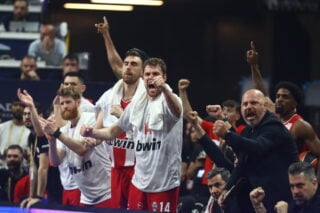 Final four: Ήπιοι πανηγυρισμοί, χαμηλά η μπάλα από τους «ερυθρόλευκους», παρά τον θρίαμβο κόντρα στη Φενέρ