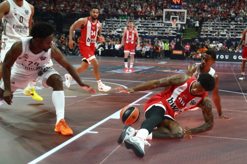 Final four: Το σήκωσε ο Ολυμπιακός – Νέος πρωταθλητής Ευρώπης μετά το θρίλερ με τη Ρέαλ