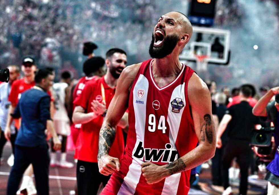 Final four: Το σήκωσε ο Ολυμπιακός – Νέος πρωταθλητής Ευρώπης μετά το θρίλερ με τη Ρέαλ