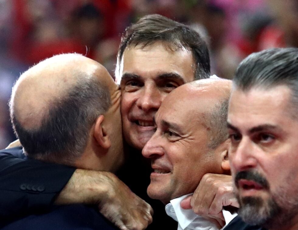 Final four: Οι… πρώτοι έξαλλοι πανηγυρισμοί μετά την κατάκτηση της κούπας [εικόνες – βίντεο]