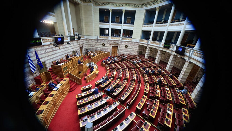 ΣΥΡΙΖΑ: Να κληθούν στην Επιτροπή Θεσμών και Διαφάνειας Ντίλιαν, Κοντολέων, Δημητριάδης και Harpaz