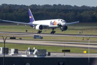 Η FedEx διαψεύδει ότι η αποχωρεί από το αεροδρόμιο «Μακεδονία»