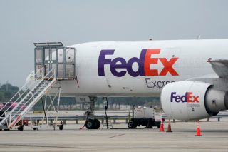 Θεσσαλονίκη: Η FedEx αποχωρεί από το αεροδρόμιο «Μακεδονία» - Πώς επηρεάζεται η αγορά