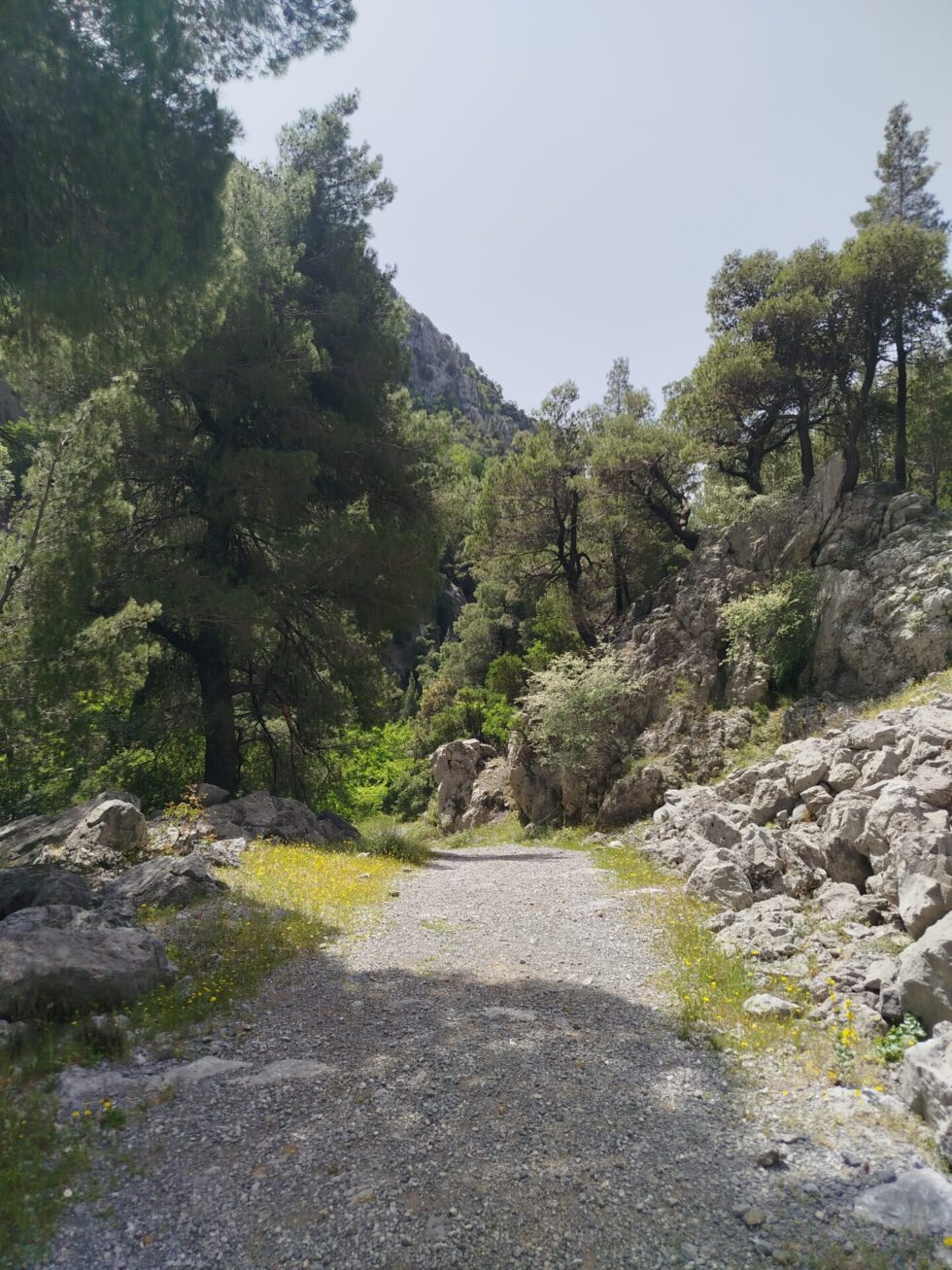 Ορειβασία και αναρρίχηση στη «μικρογραφία» της Ελλάδας [εικόνες]