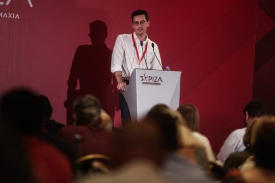 Παραιτήθηκε από γραμματέας του ΣΥΡΙΖΑ ο Στέργιος Καλπάκης: «Η σημερινή παραλυτική κατάσταση δεν μπορεί να συνεχιστεί»