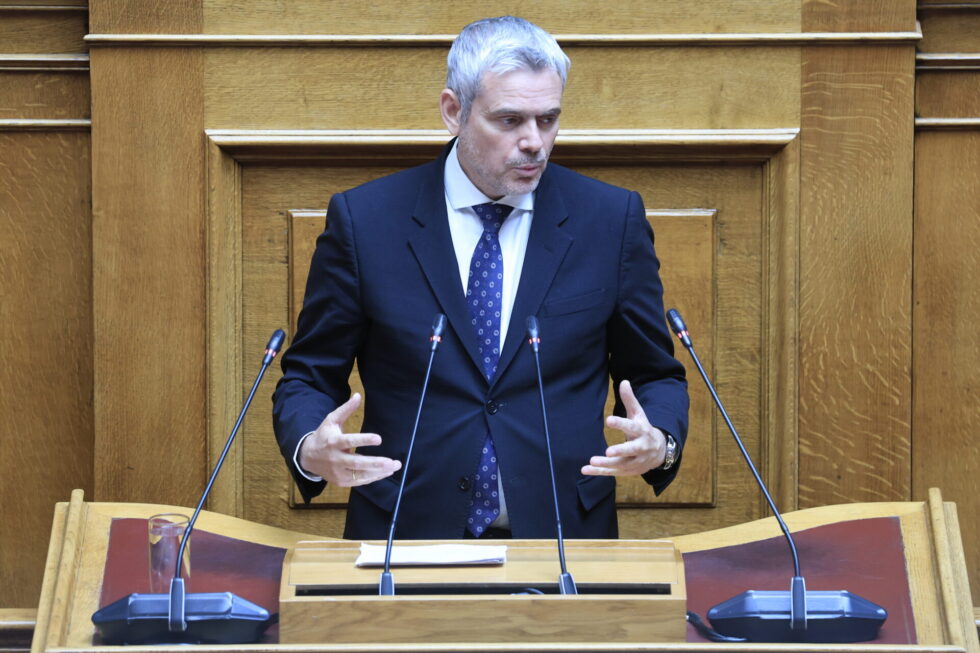 Συντάξεις χηρείας: Προανήγγειλε νομοθετική παρέμβαση ο Καραγκούνης – «Δεν θα τις κόψουμε, ούτε θα ζητήσουμε αναδρομικά»
