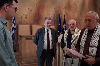 Ακύρωσε την ορκωμοσία του Πέτρου Κωνσταντίνου η Αποκεντρωμένη Διοίκηση Αττικής