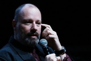 Και ο Γιώργος Λάνθιμος στην συνομιλία Βαρουφάκη - Αλμπανέζε στην Αθήνα