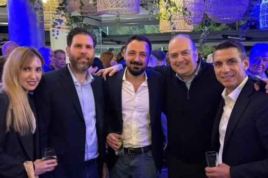 Ο Μακάριος Λαζαρίδης στο πλευρό της Ομάδας Αλήθειας: «Συνεχίστε να τους πονάτε, είμαστε δίπλα σας»